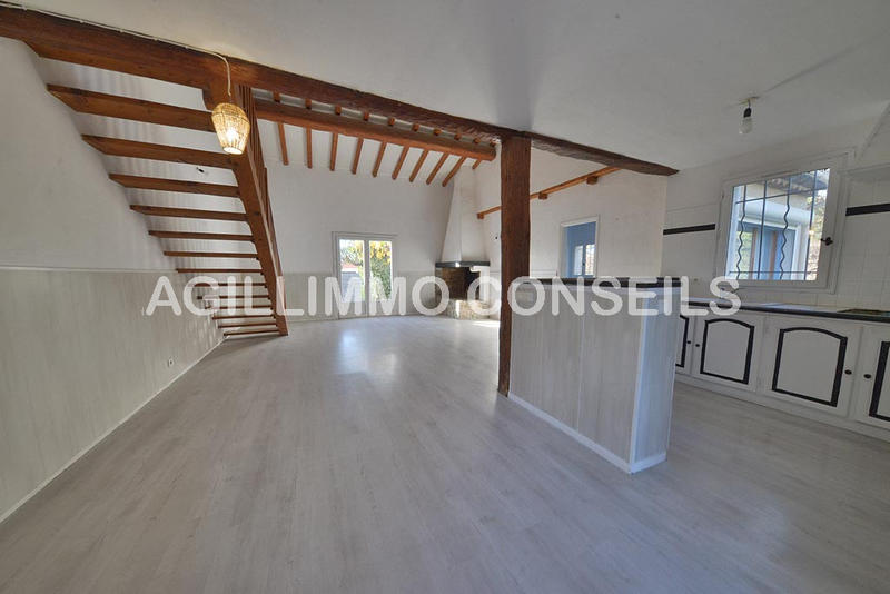 Villa - 100 m² - 5 pièces