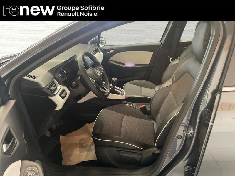 Renault Clio V TCe 90 - 21n Intens