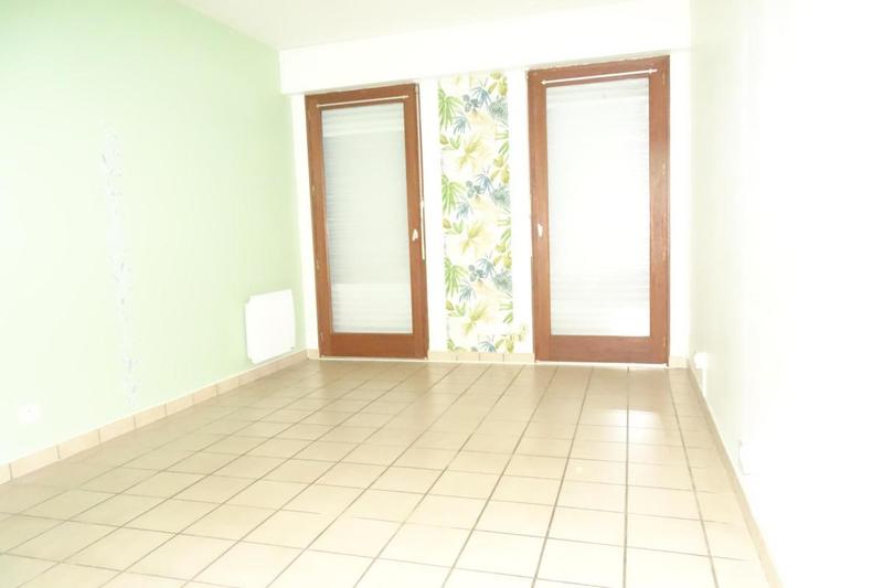 Maison - 300 m² - 12 pièces