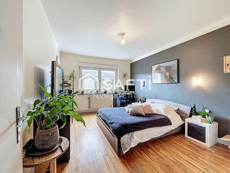 Maison - 95 m² - 4 pièces