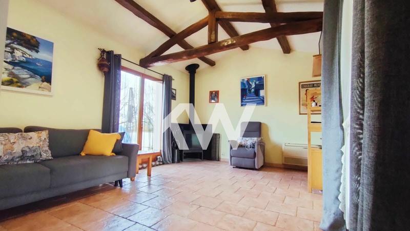 Maison - 97 m² - 4 pièces