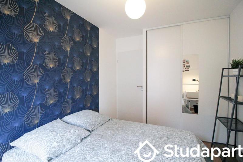 Chambre - 10 m² - 1 pièce