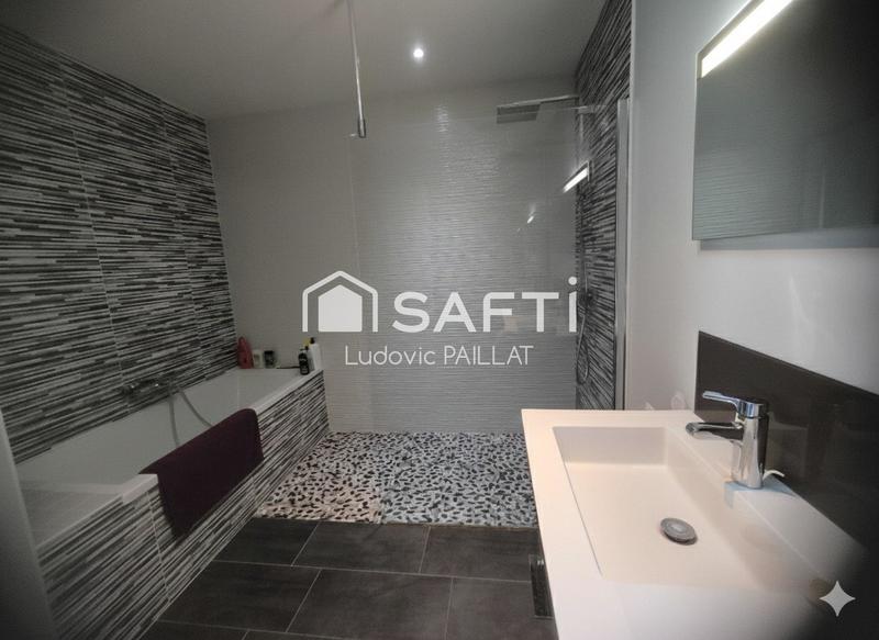 Maison - 165 m² - 7 pièces