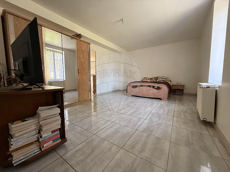 Longère - 135 m² - 7 pièces