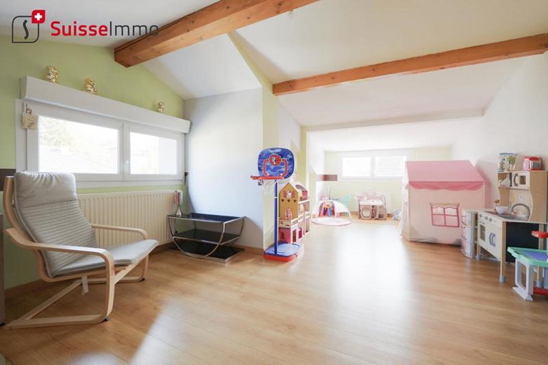 Maison - 156 m² - 8 pièces