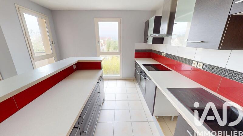 Appartement - 80 m² - 4 pièces