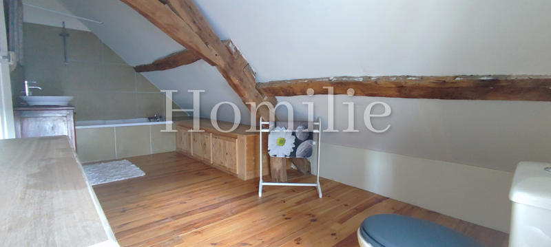 Maison - 191 m² - 5 pièces