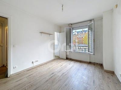 Studio - 18 m² - 1 pièce
