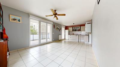 Appartement - 76 m² - 4 pièces