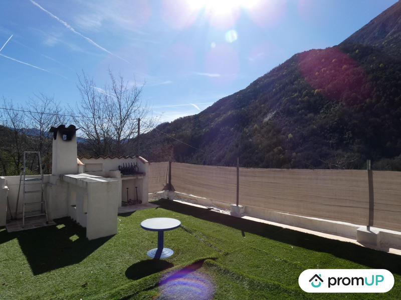 Maison ancienne - 239 m² - 18 pièces