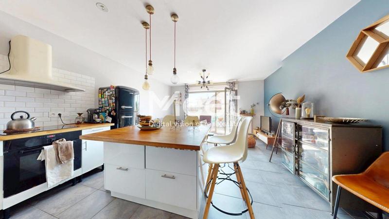 Duplex - 65 m² - 3 pièces