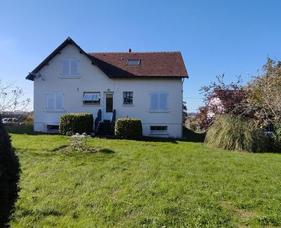 Maison - 139 m² - 7 pièces