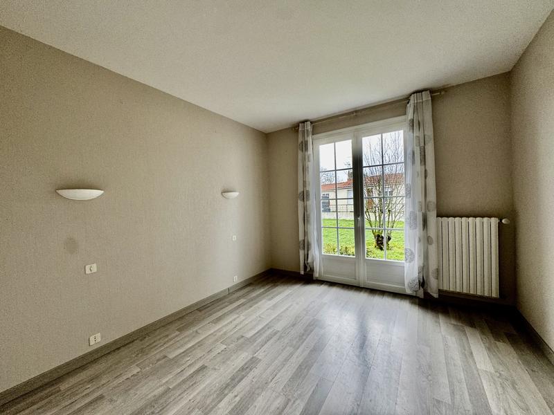 Maison traditionnelle - 104 m² - 4 pièces