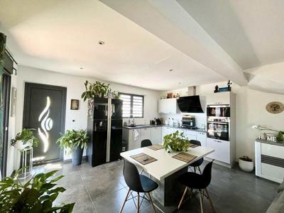 Villa - 115 m² - 4 pièces