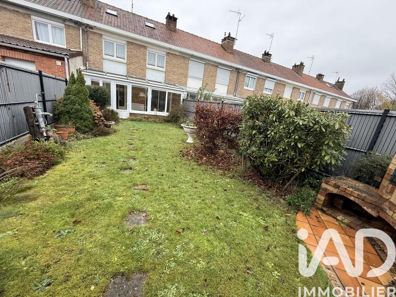 Maison - 85 m² - 4 pièces