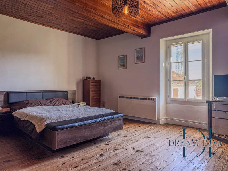 Maison - 172 m² - 6 pièces