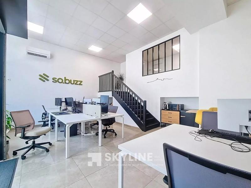 Bureau - 46 m² - 2 pièces