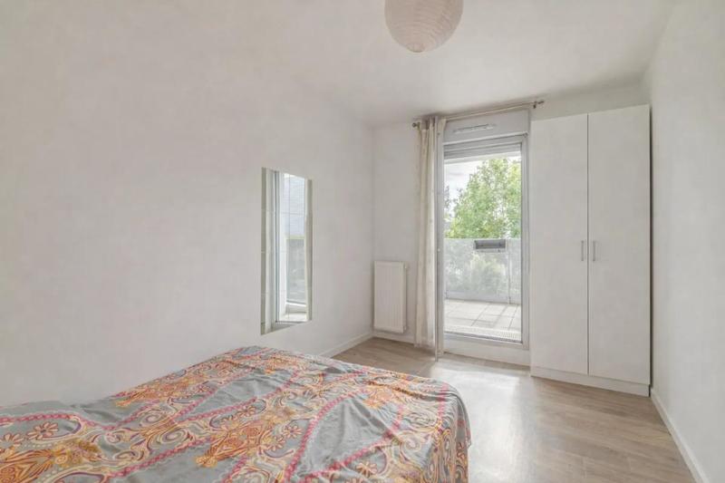 Appartement - 100 m² - 5 pièces