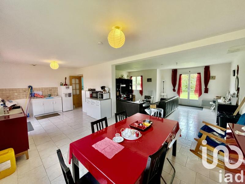 Maison - 143 m² - 7 pièces