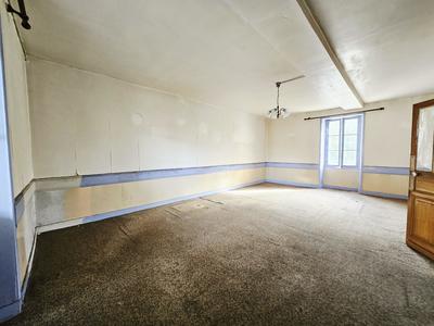 Maison en pierre - 125 m² - 5 pièces