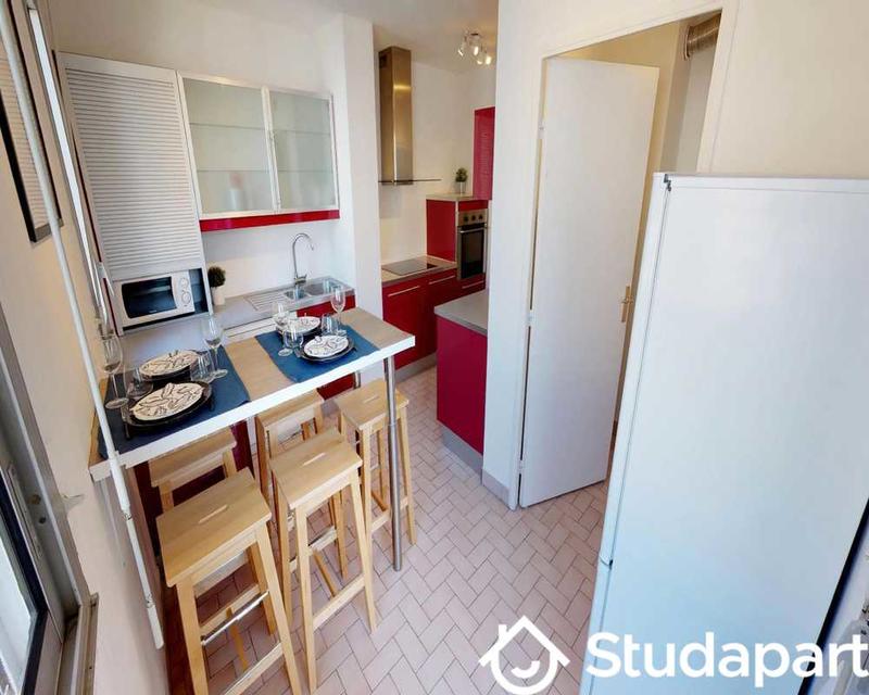 Chambre - 50 m² - 1 pièce