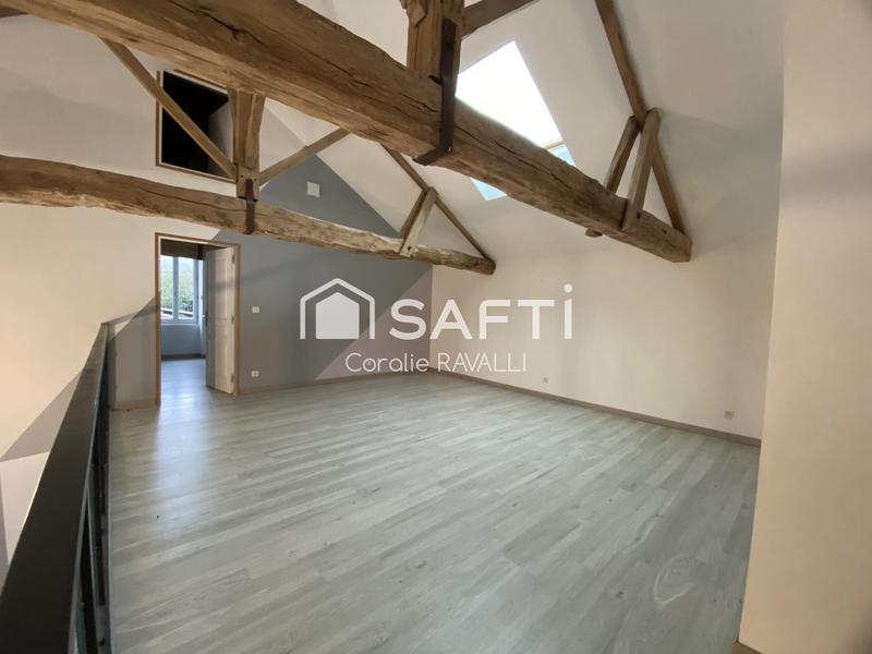 Maison - 222 m² - 8 pièces