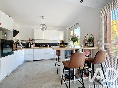 Maison - 157 m² - 5 pièces