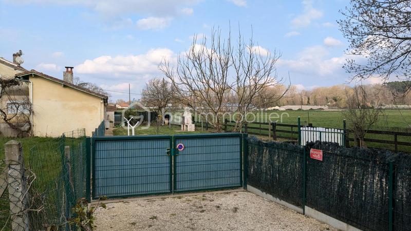 Maison en pierre - 83 m² - 4 pièces