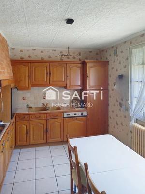 Maison - 80 m² - 5 pièces