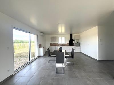 Maison - 72 m² - 3 pièces