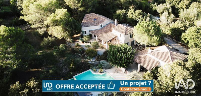 Maison - 300 m² - 10 pièces