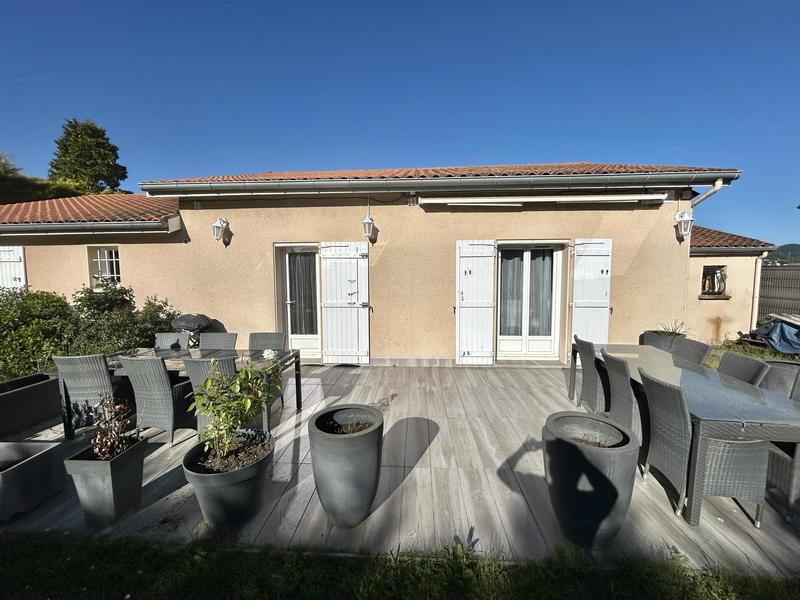 Maison - 160 m² - 6 pièces