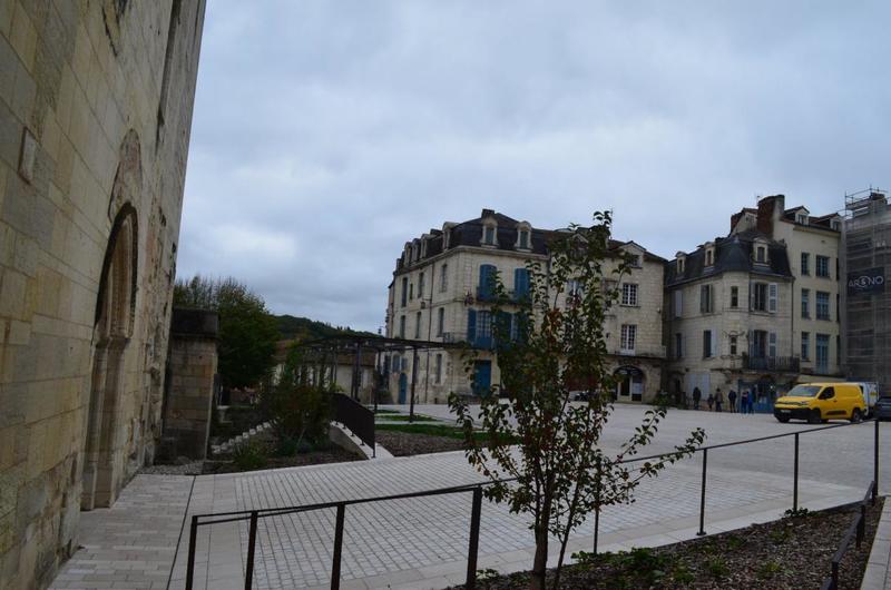 Maison - 113 m² - 2 pièces