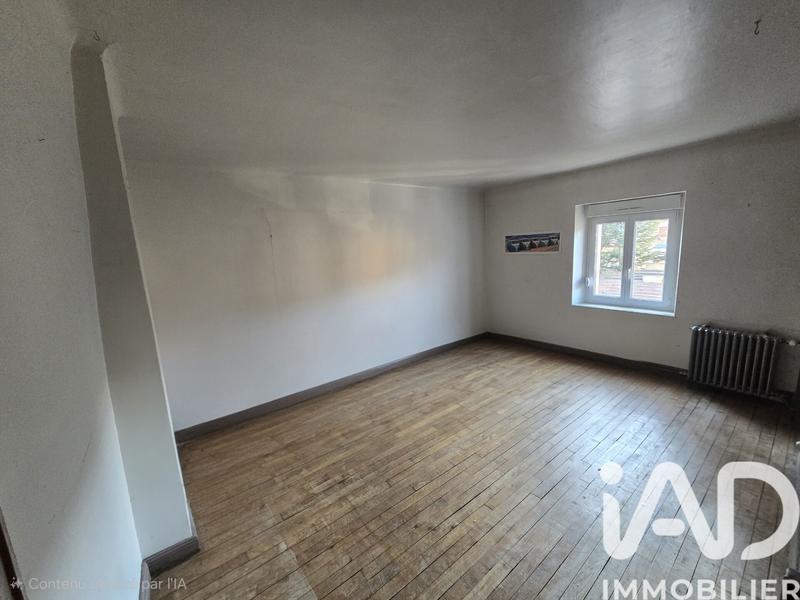 Maison - 435 m² - 4 pièces