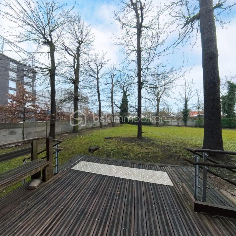 Immeuble - 1 665 m² - 33 pièces