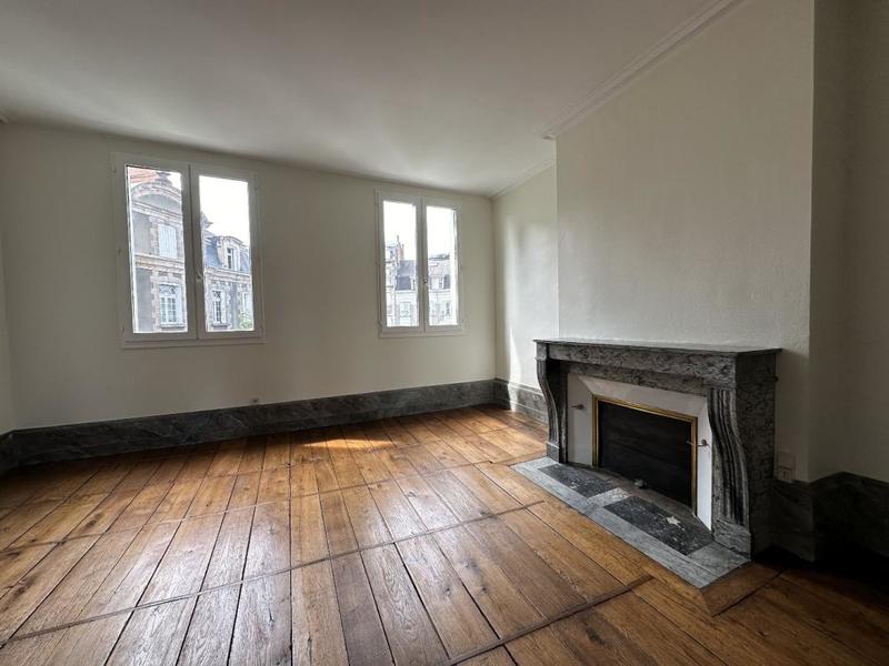 Appartement ancien - 150 m² - 5 pièces