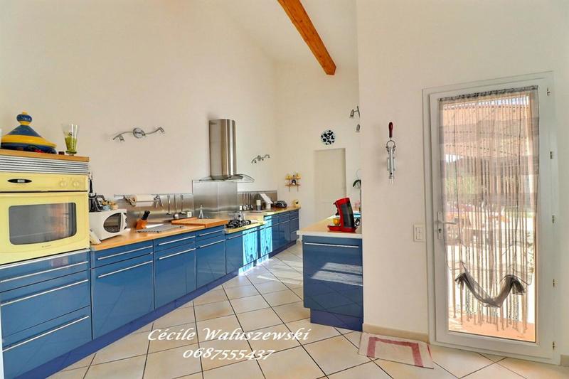 Maison - 137 m² - 5 pièces