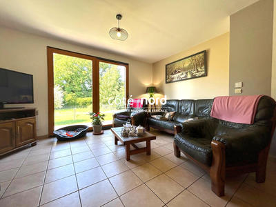 Maison - 92 m² - 5 pièces