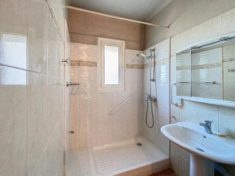 Appartement - 83 m² - 3 pièces