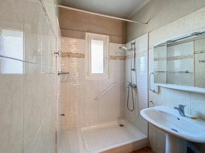 Appartement - 83 m² - 3 pièces