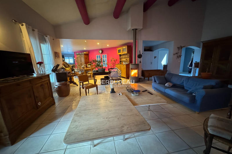 Maison - 263 m² - 8 pièces