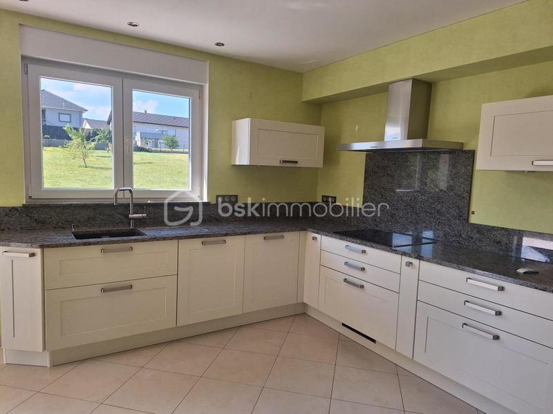 Maison - 175 m² - 6 pièces