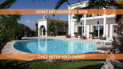 Villa - 237 m² - 7 pièces