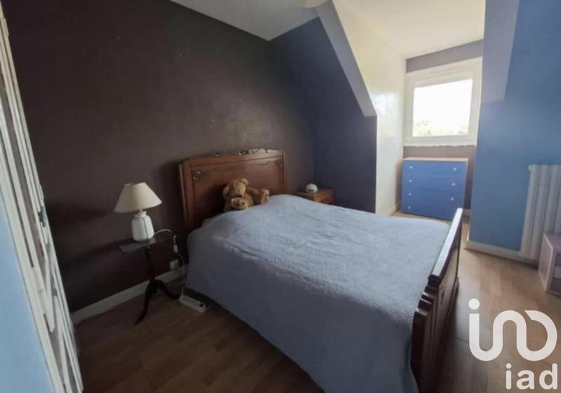 Maison - 230 m² - 8 pièces