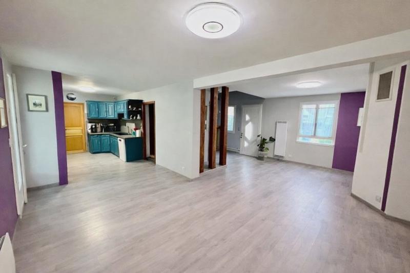 Maison - 165 m² - 8 pièces