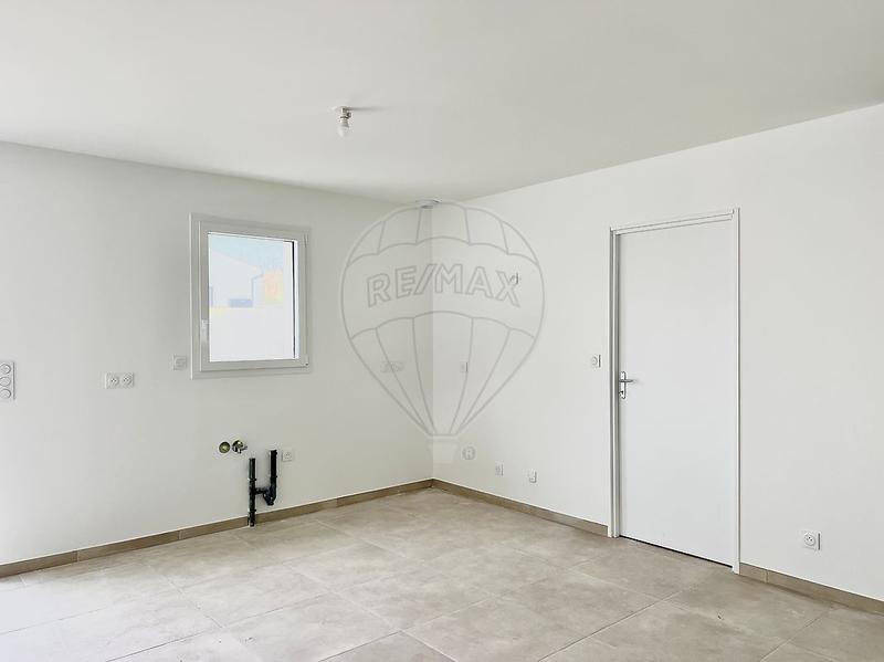 Maison - 88 m² - 4 pièces