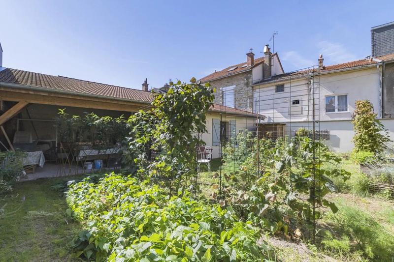 Maison de maîtres - 216 m² - 8 pièces