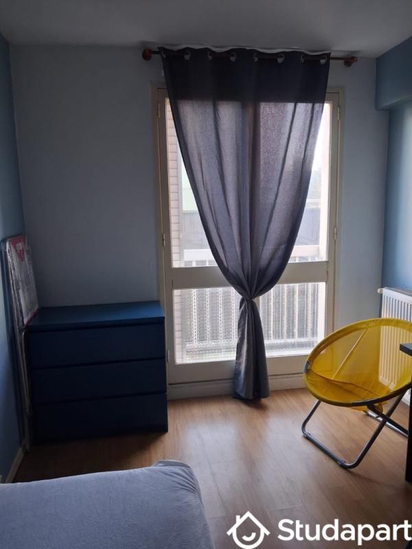 Chambre - 10 m² - 1 pièce