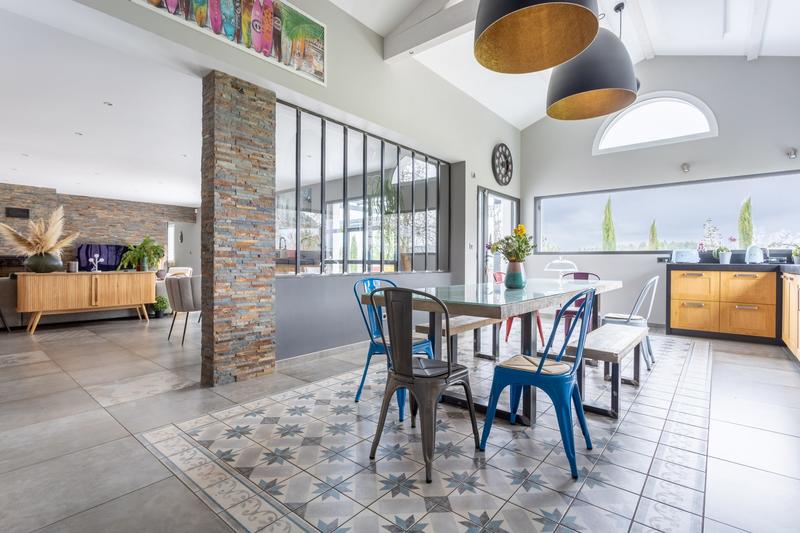 Villa - 209 m² - 6 pièces