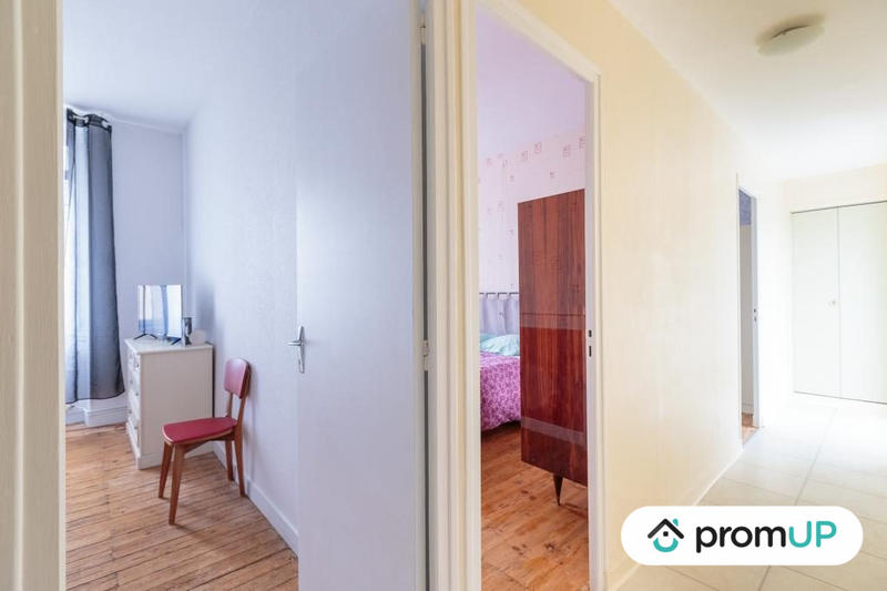 Maison - 185 m² - 7 pièces